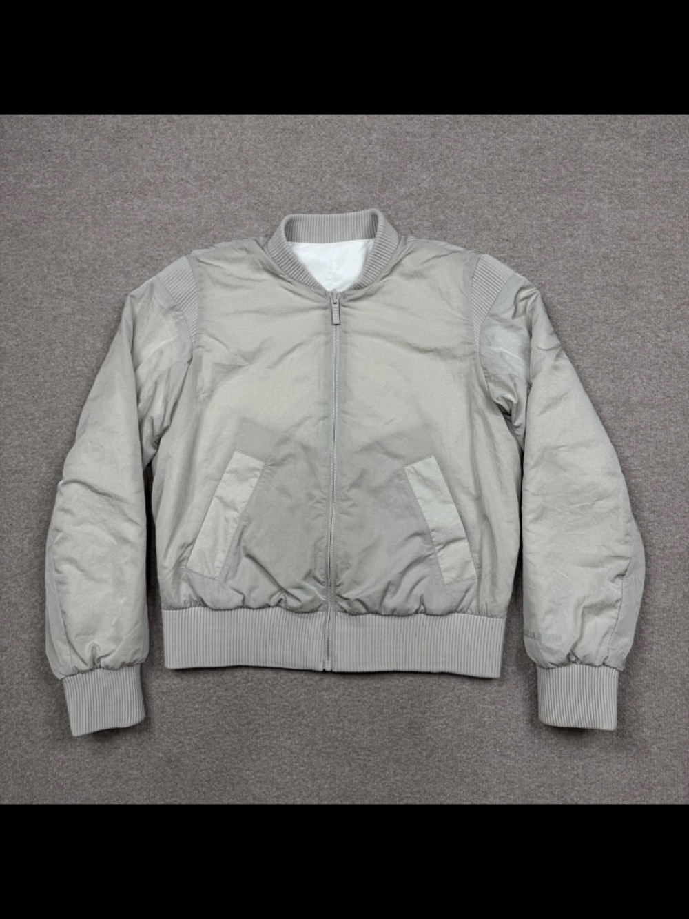 Lululemon Bomber Jacket Womens Size S Gray Green Cropped Full Zip